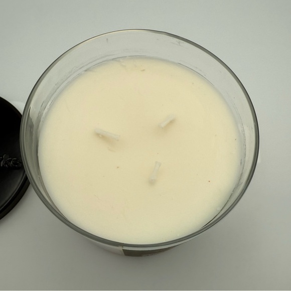 Bath & Body Works Aromatherapy Stress Relief Eucalyptus Spearmint Candle - NEW - Picture 4 of 4